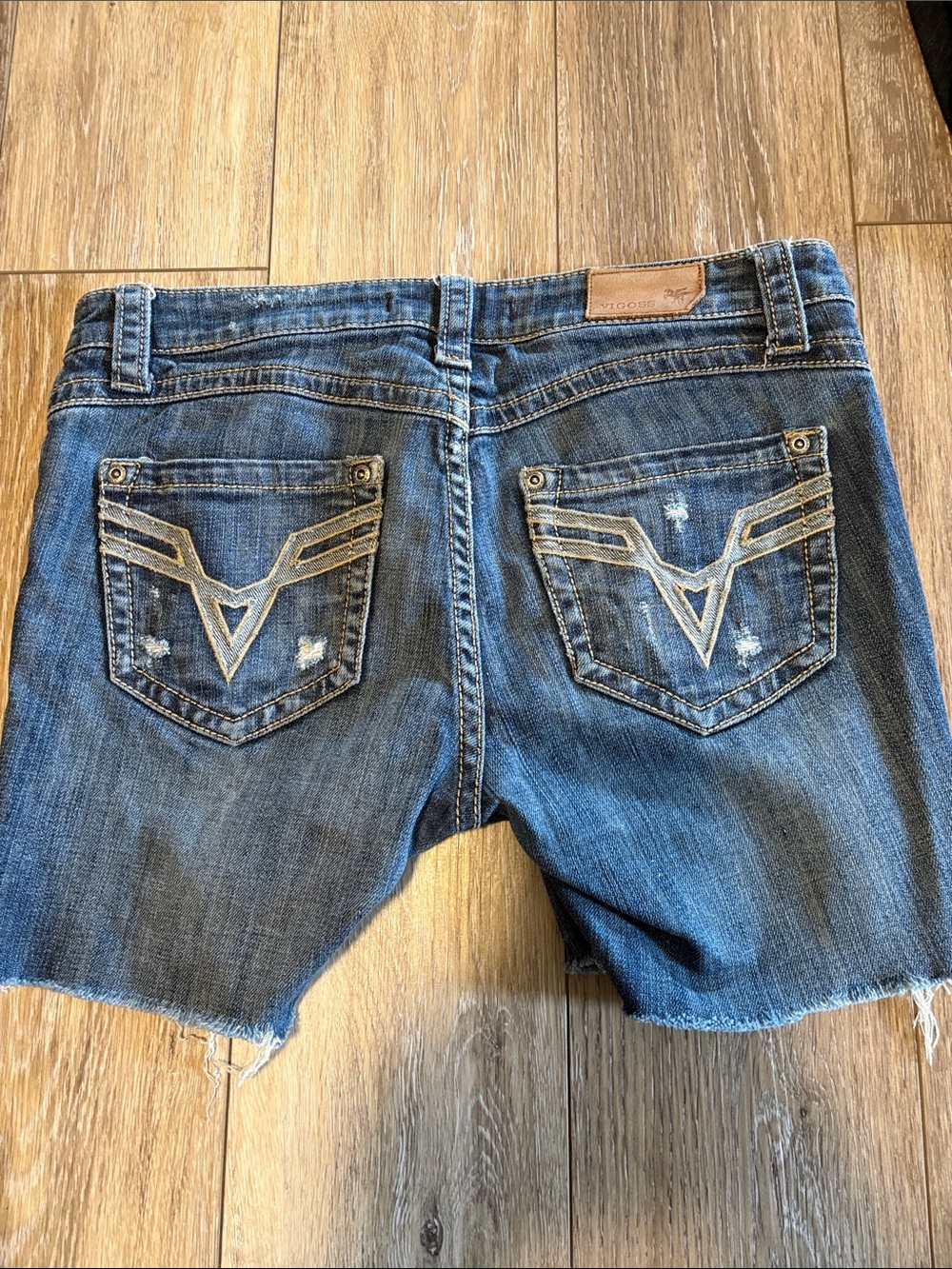 Vigoss size 3 shorts